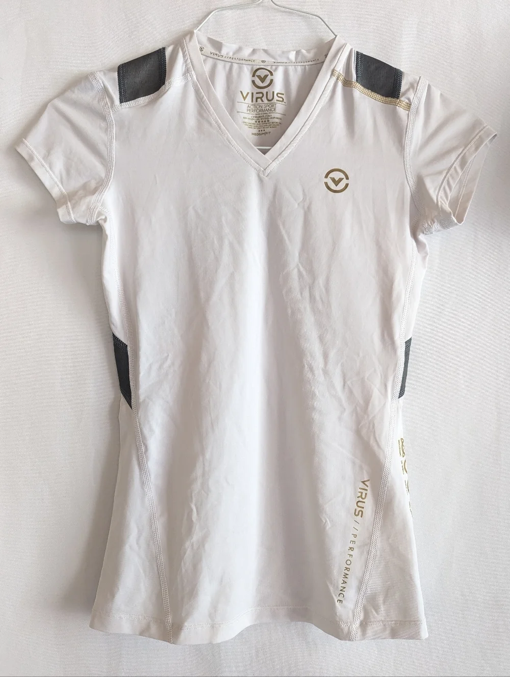 Virus Women's Medium White V-Neck T-shirt Performance Tee Compression Athletic - Picture 1 of 6